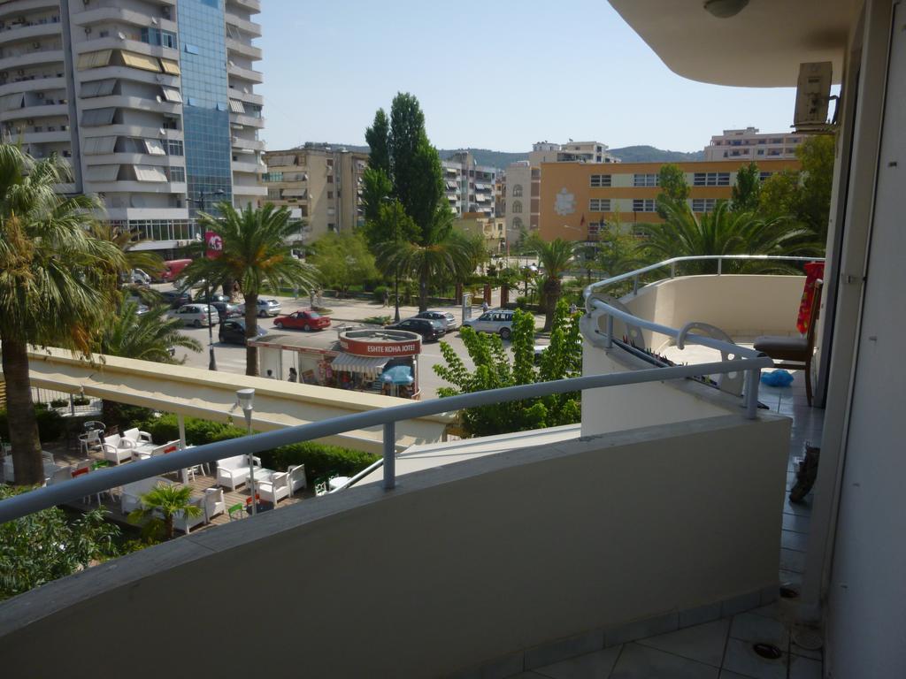 Hotel Rossi Vlorë エクステリア 写真
